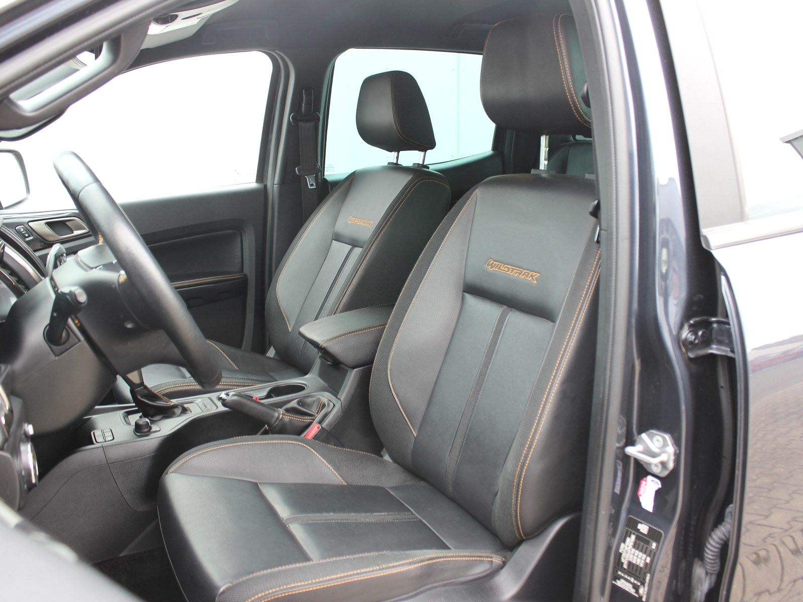 Fahrzeugabbildung Ford Ranger Wildtrak Doppelkabine 4x4 2,0 TDCi