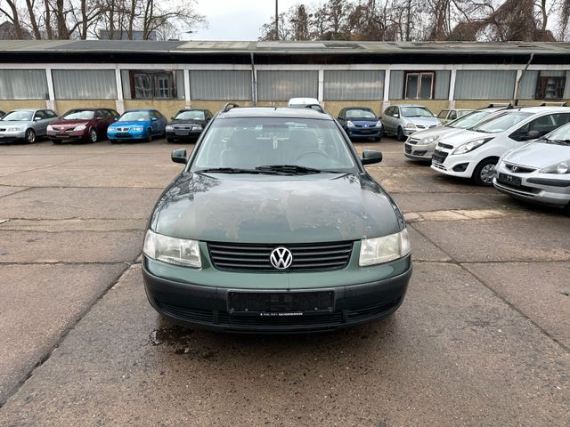 Volkswagen Passat Variant 1.8 T 110KW,Automatik,Leder