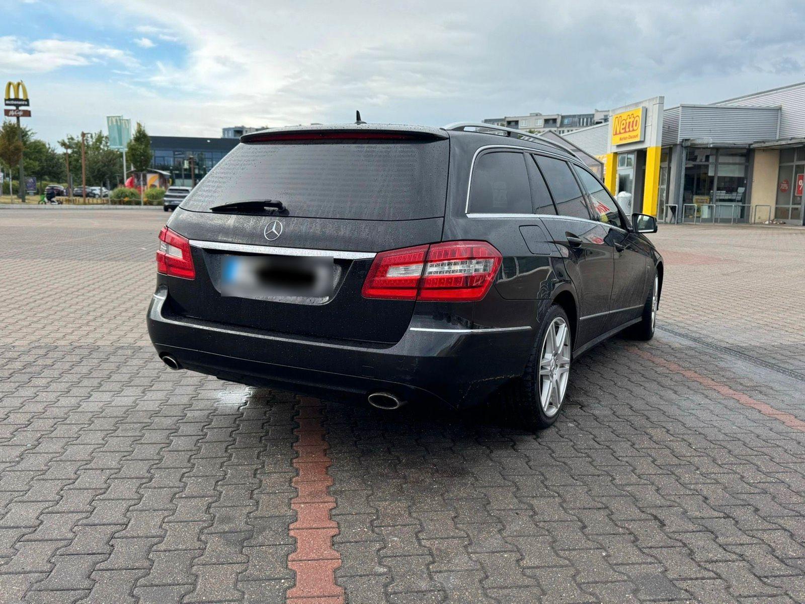 Mercedes-Benz E350 2010 — photo 5