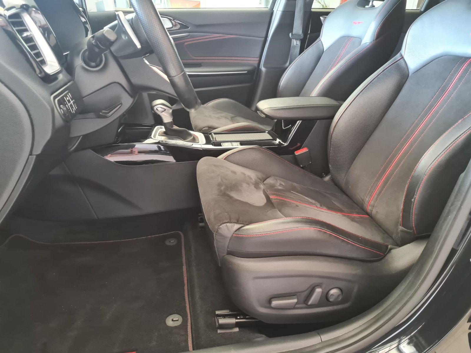 Fahrzeugabbildung Kia pro cee'd / ProCeed / 1. Hand / KAMERA / LED