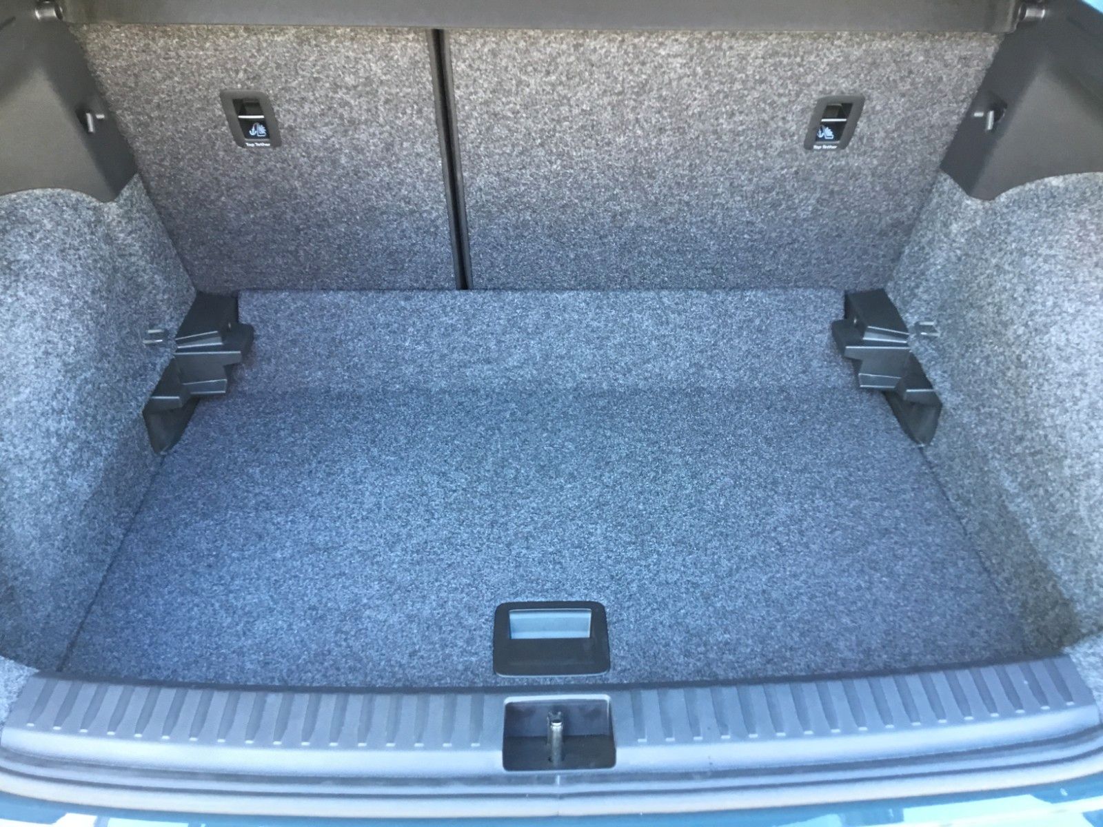 Fahrzeugabbildung SEAT Arona 1.0 TSI Style DSG+AHK+ACC+Navi+Kamera