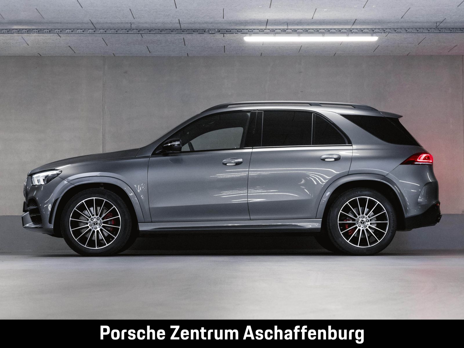 Mercedes-Benz GLE 400 d 4M Night Pakek AHK foto 2