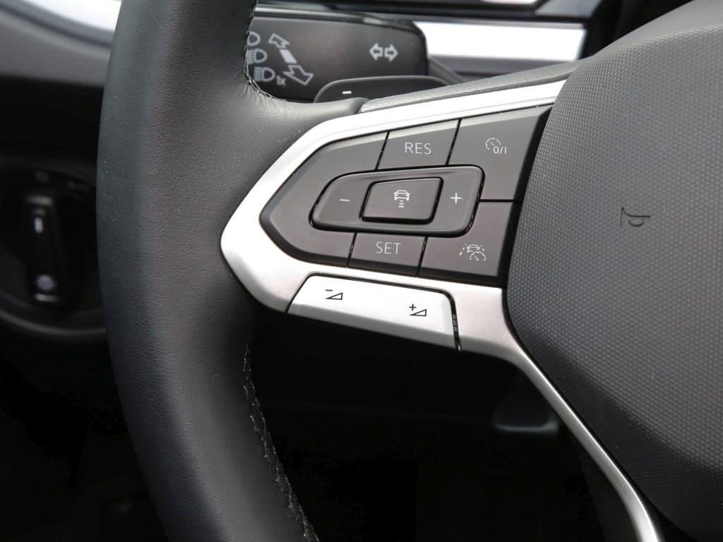 Volkswagen Polo VI 1.0 TSI DEG Energy 15" ACC Navi SHZ LED, миниатюра 16