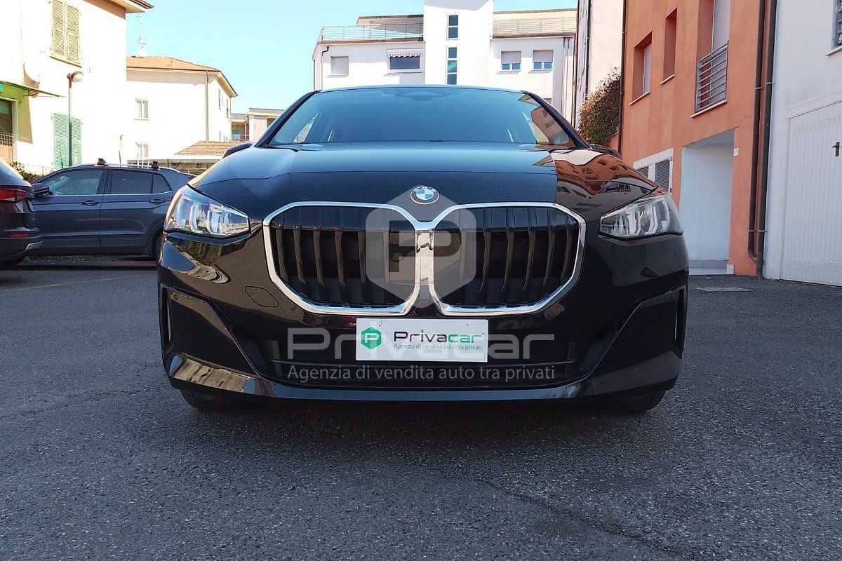 BMW 218i Active Tourer imagem 2