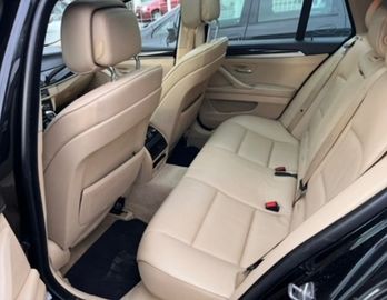 BMW 520 - 12