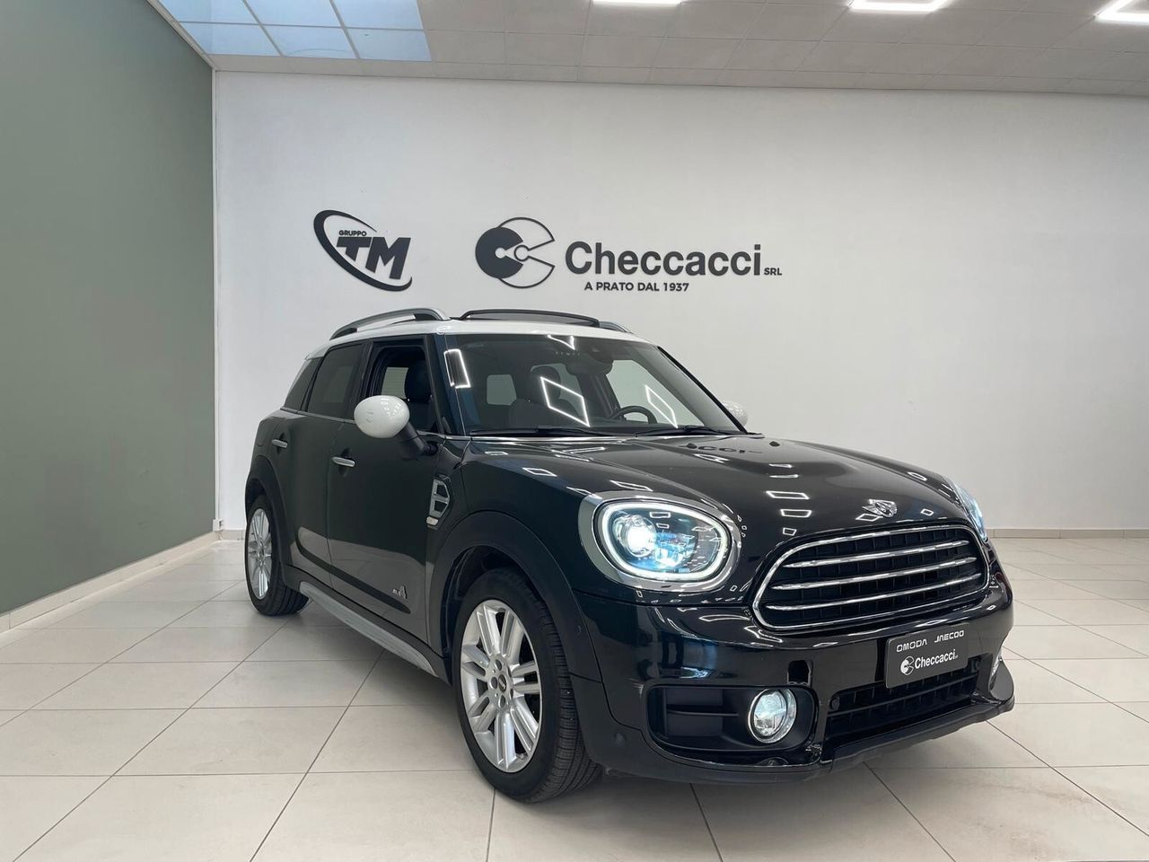 MINI Countryman D (Cooper) - 1