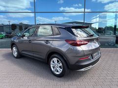 Fahrzeugabbildung Opel Grandland X 1.2 Turbo Innovation Auto. LED AHK