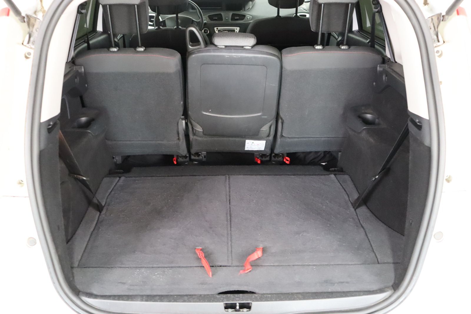 Fahrzeugabbildung Renault Grand Scénic * Navi * Sitzhzg. * Keyless