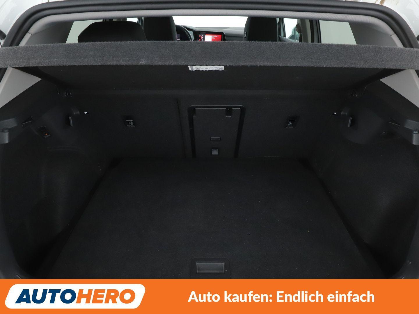 Volkswagen Golf VIII 1.5 TSI ACT Move *NAVI*ACC*PDC*SHZ*, миниатюра 16