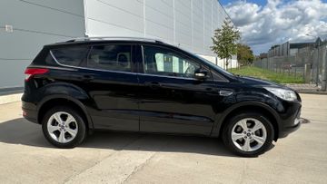 Ford Kuga - 9