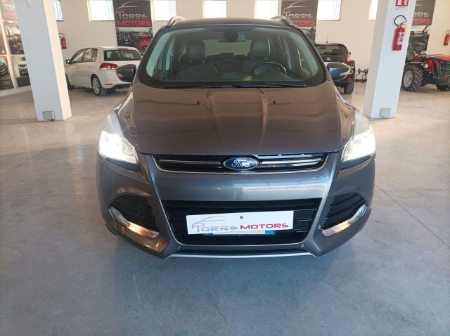 Ford Kuga 2.0 TDCI 163 CV 4WD Powershift Titaniu