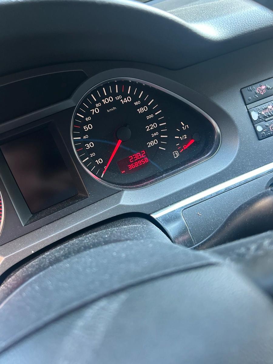 Audi A6 2006 — photo 11