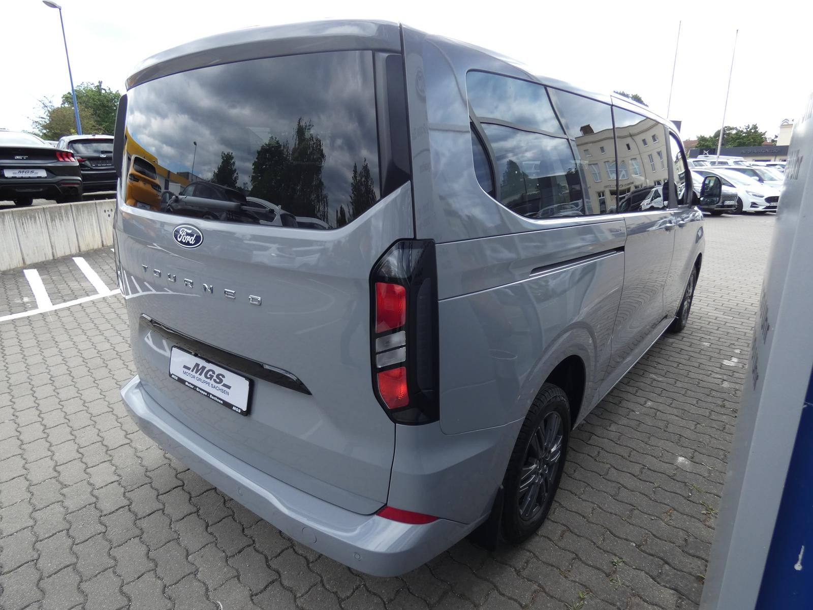 Ford Tourneo Custom - Bild 6