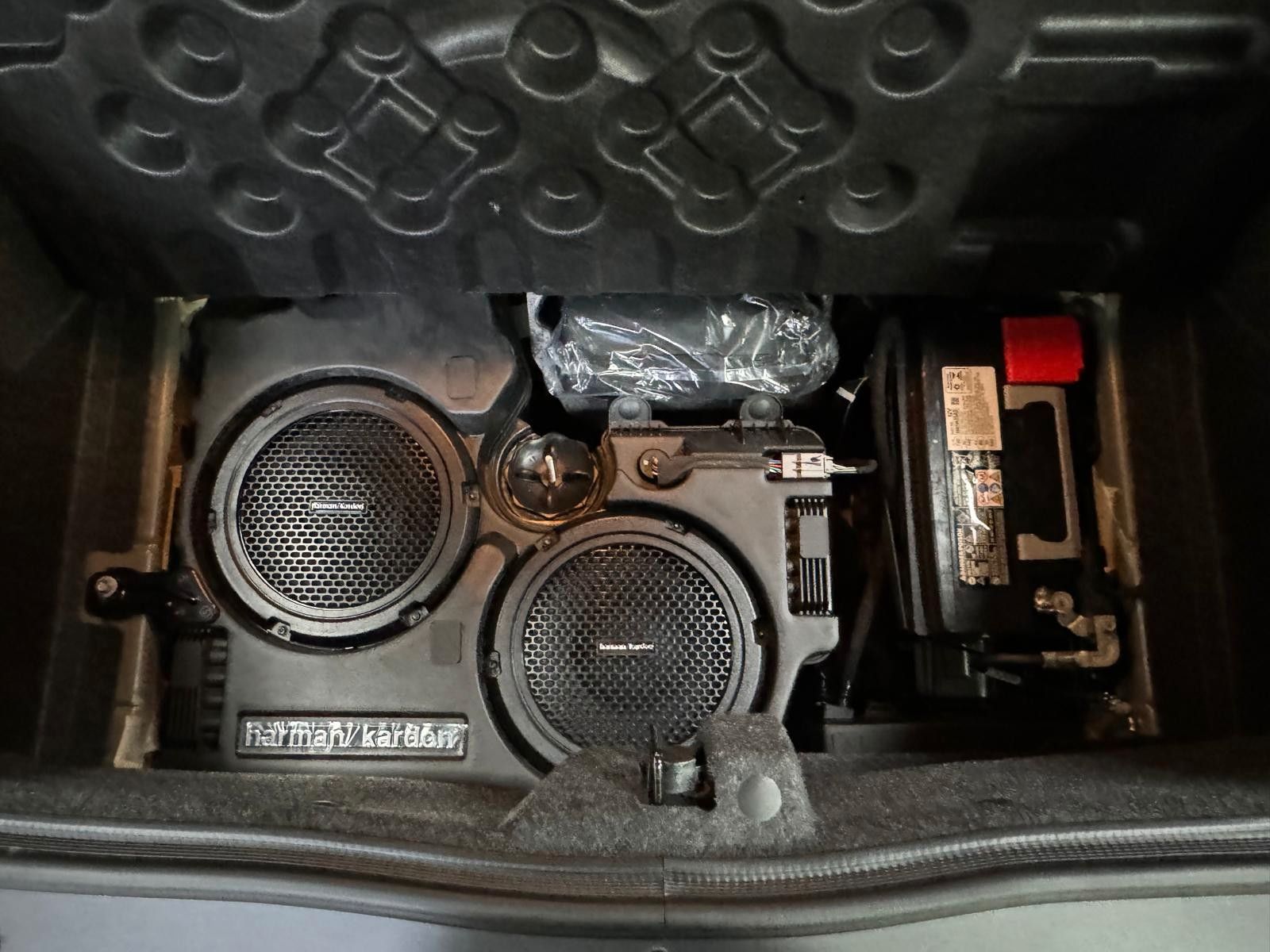 Fahrzeugabbildung Dodge HELLCAT JAILBREAK -LAST CALL-YELLOW CALIPERS