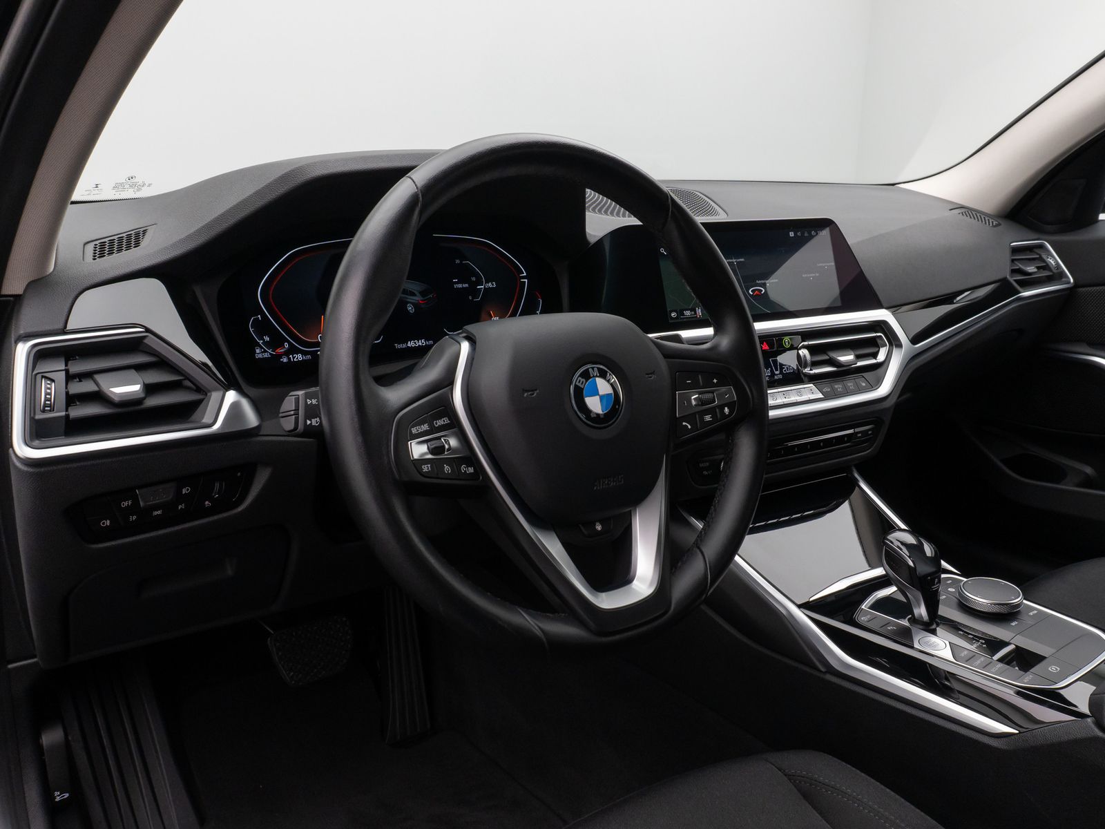 Fahrzeugabbildung BMW 320d Kamera DAB HiFi Komfort Alarm Standheizung