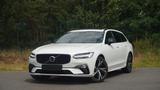 Volvo V90 B4 Plus Dark Pano/ACC/TWA/AHK/Cam/H&K/4xSHzg - Volvo V90 aus 2023