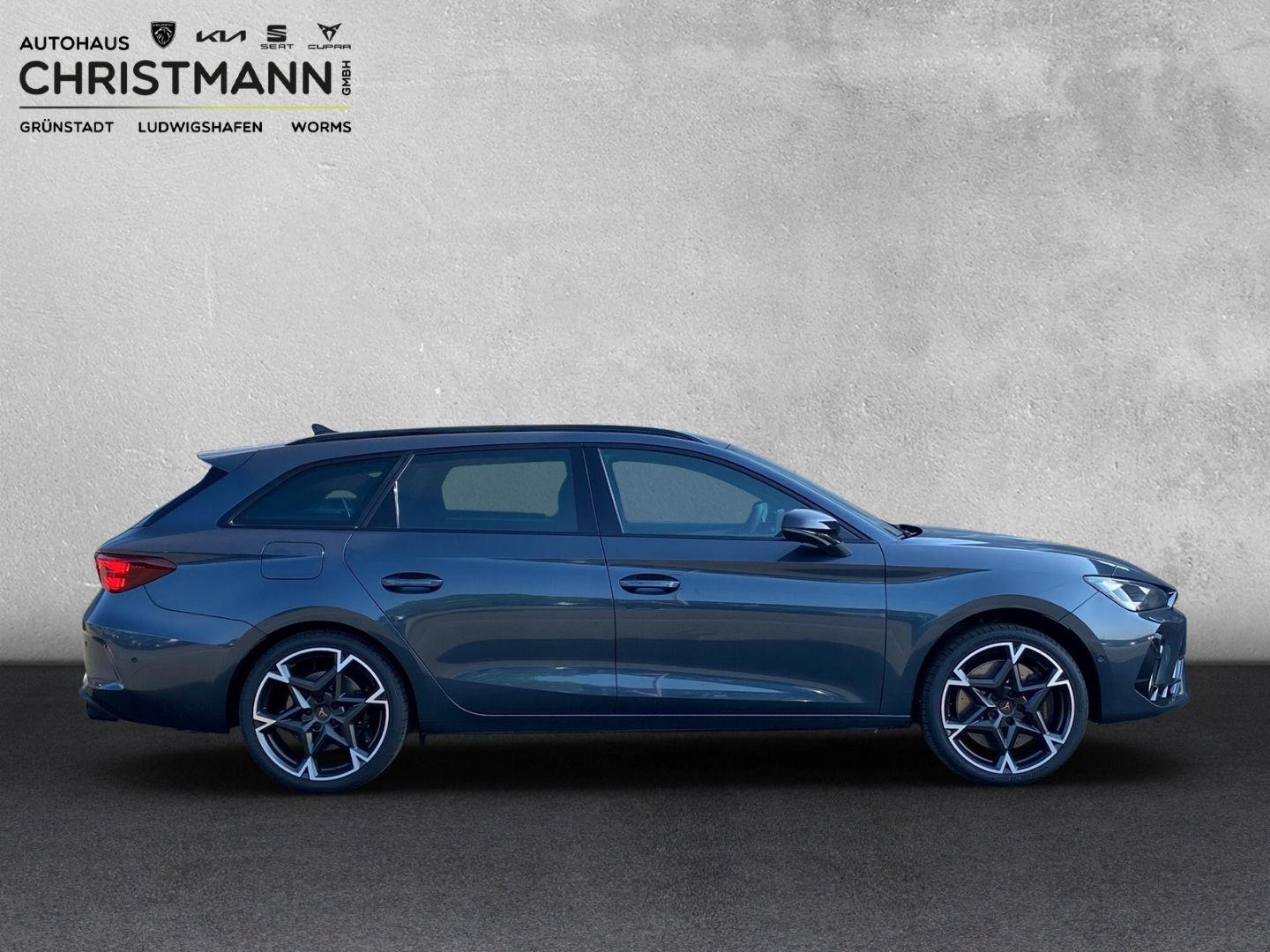 Fahrzeugabbildung CUPRA Leon Sportstourer 4Drive VZ*NAVI*MATRIX-LED*SHZ*