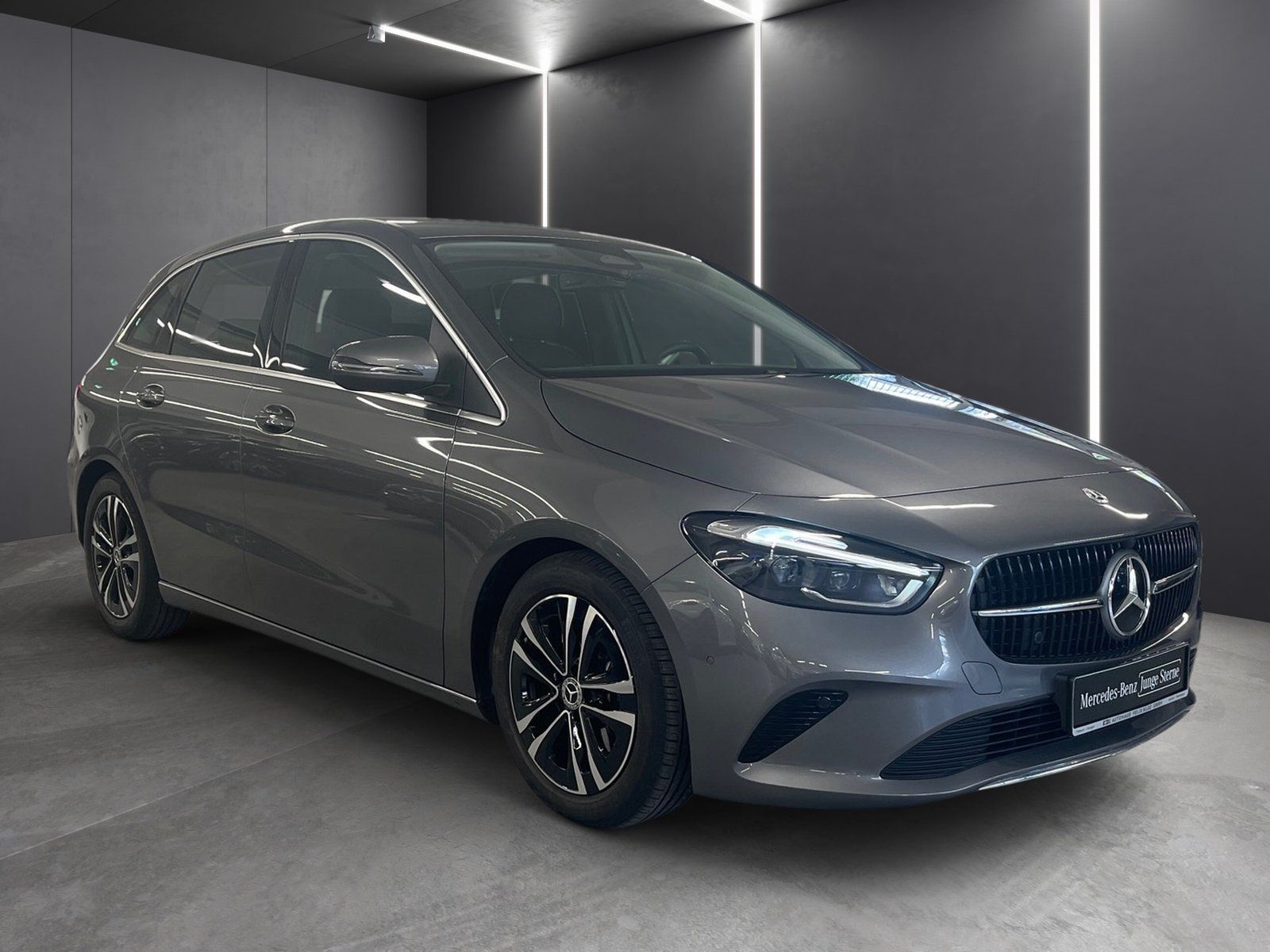 Fahrzeugabbildung Mercedes-Benz B 200 Progressive*Distronic*Totwinkel*MulitBeam*