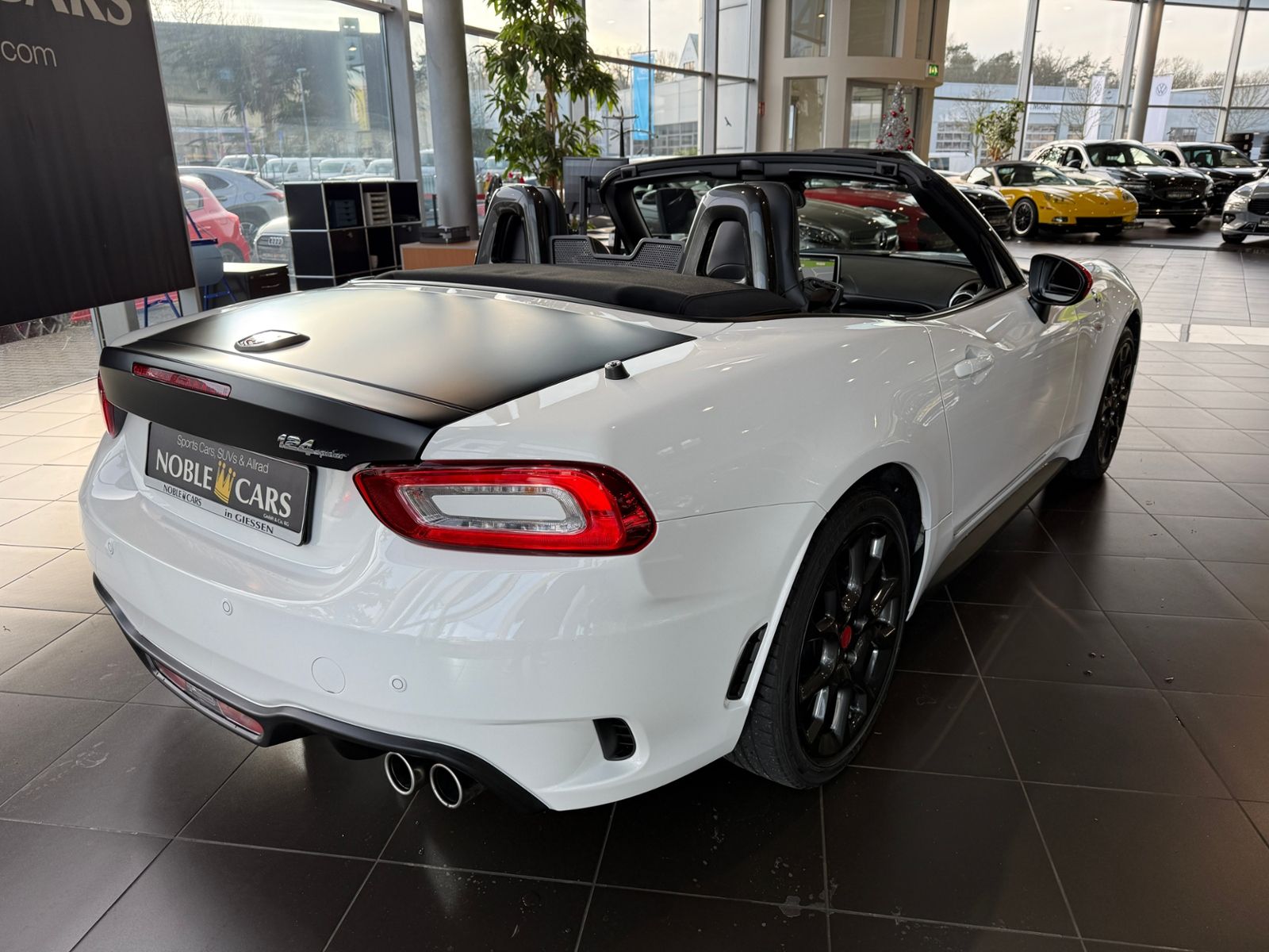 Fahrzeugabbildung Abarth 124 Spider BOSE LED LEDER ALU