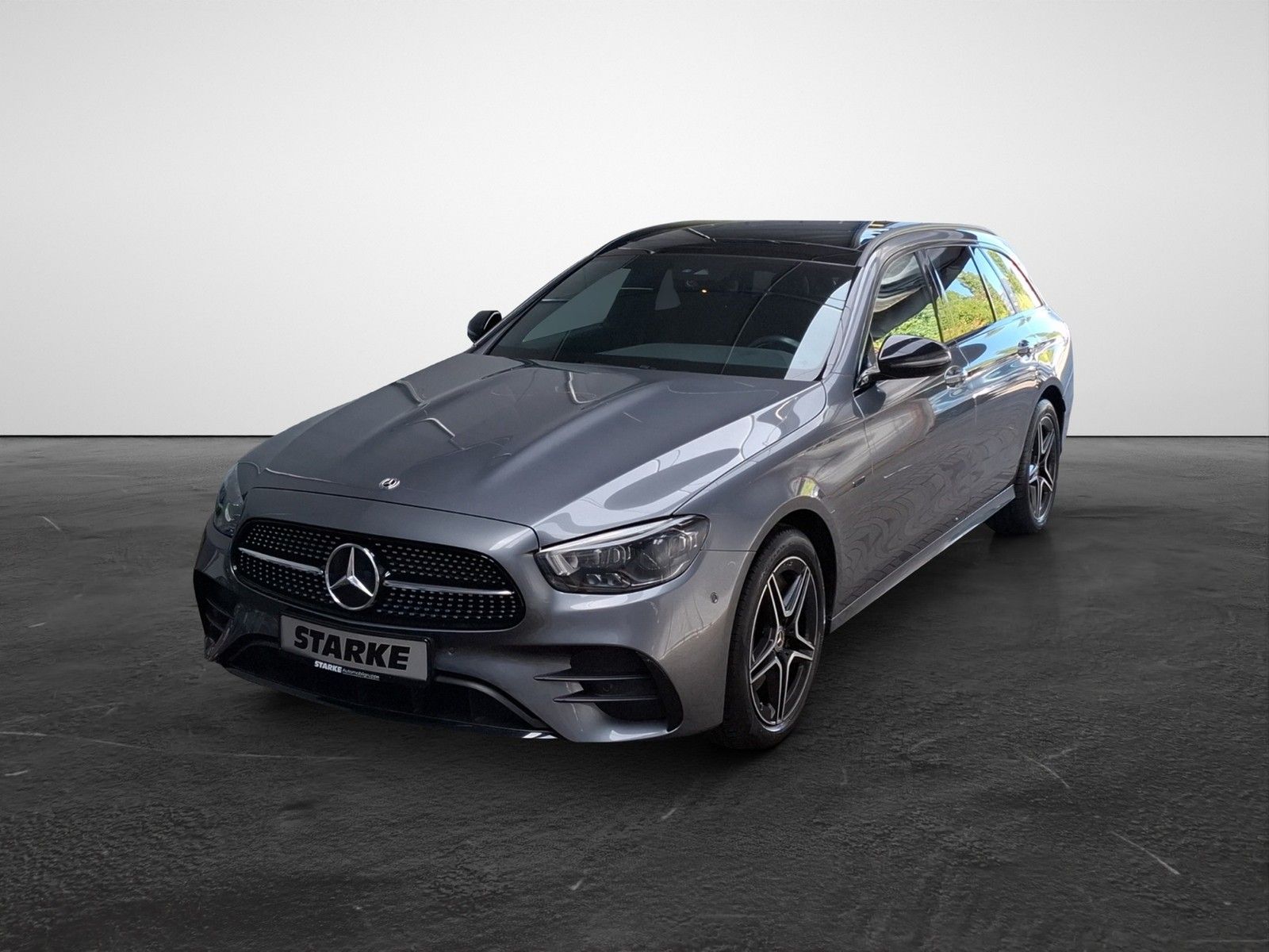 Mercedes-Benz E300 de AMG Line  Panodach Navi LED Kamera Schie imagem 2