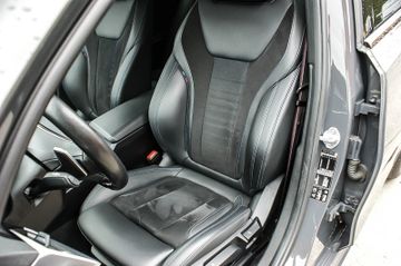 Fahrzeugabbildung BMW 320 d xDrive M Sport WINTERFREUDE LASER HUD 19''