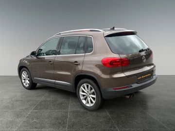 Volkswagen Tiguan - 4