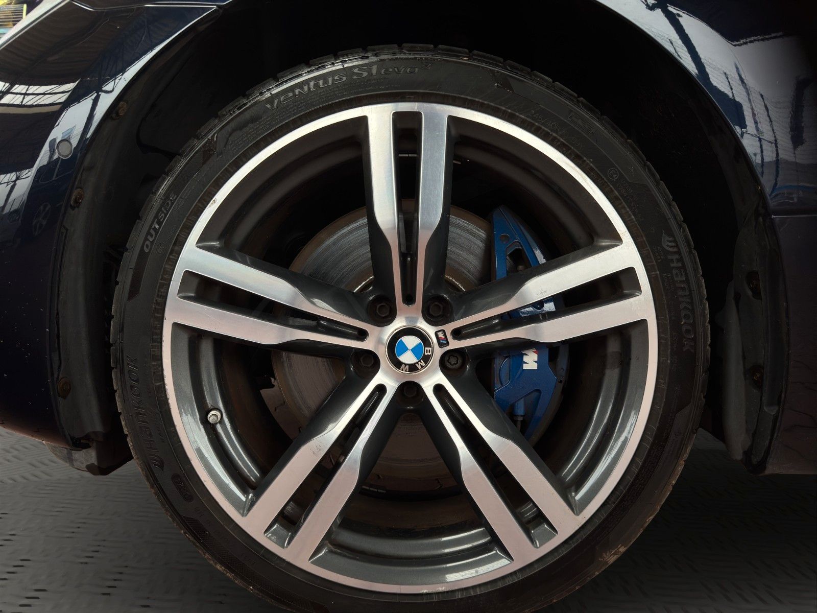 Fahrzeugabbildung BMW 630d GT xDrive HeadUp/Vollleder/Pano/H&K /MSport