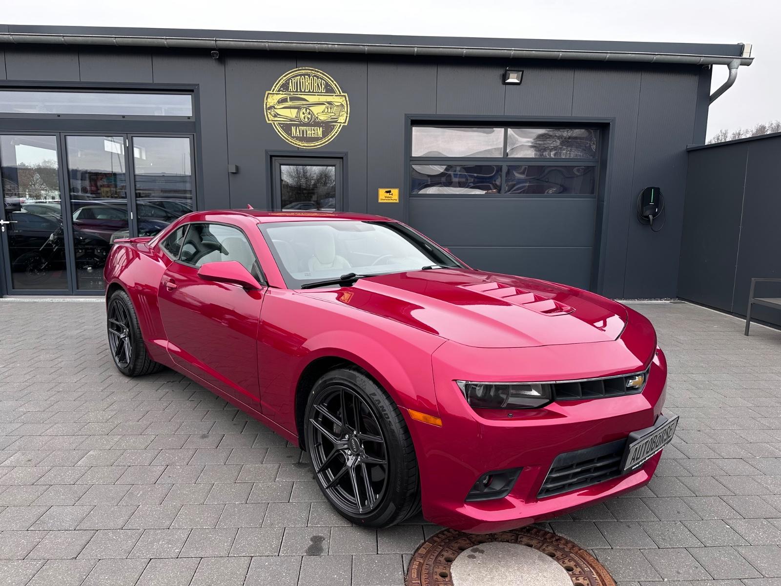 Chevrolet Camaro SS 6.2 V8 AT