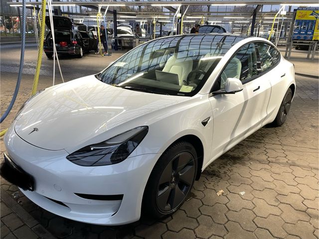 Tesla Model 3 60kwh 225kw Motor USS Jürs Instandsetzun