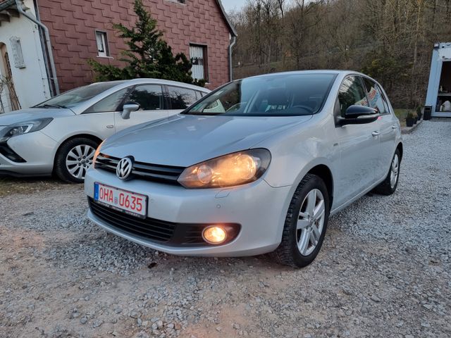 Volkswagen Golf VI Match*NAVI*SHZ*KLIMAAUTOMATIK