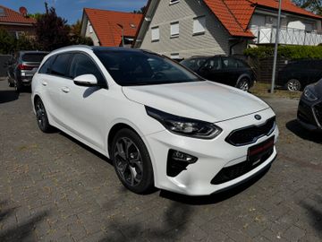 KIA cee'd Sportswagon - 3
