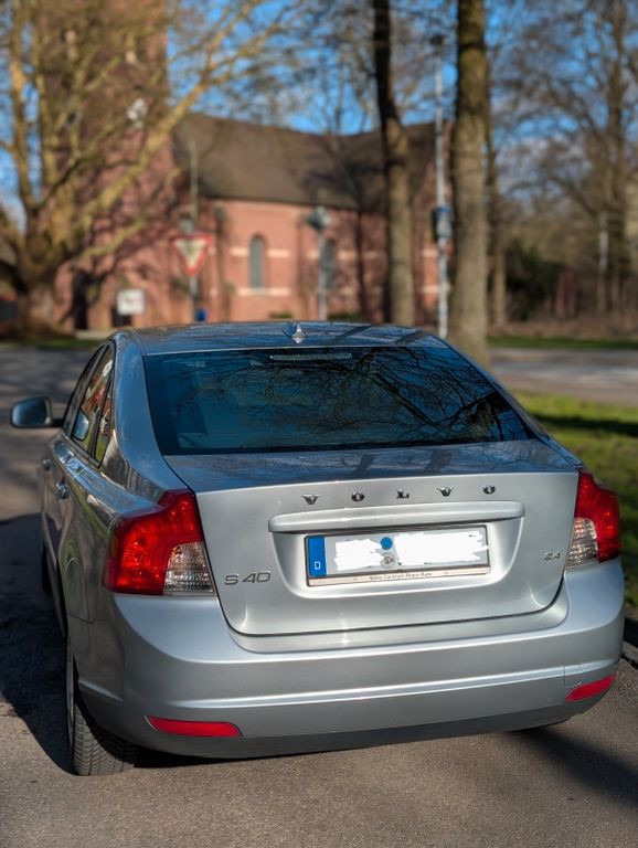 Volvo S40