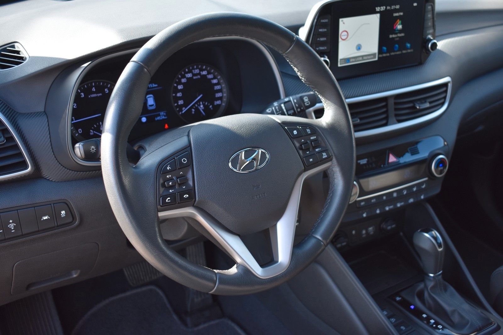 Fahrzeugabbildung Hyundai Tucson Trend 2WD Automatik Kamera AHK