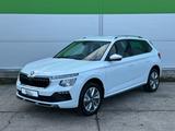 Skoda 150PS 130 Premium DSG NAVI KAMERA eHK LM17"AHK