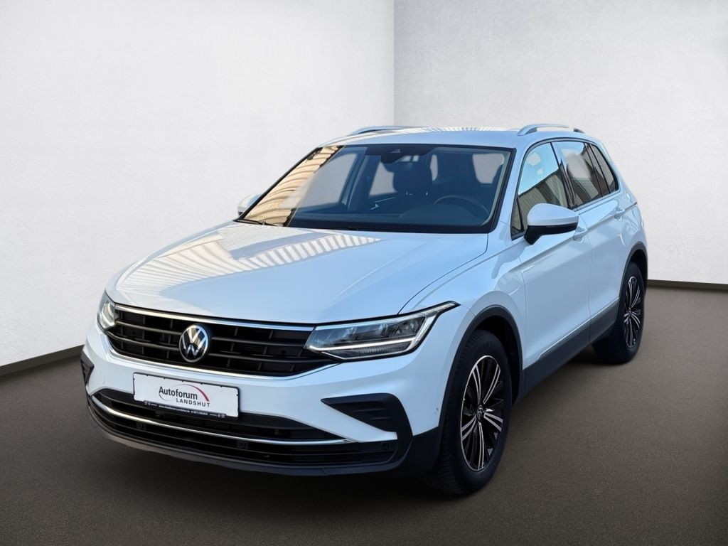 Volkswagen Tiguan 2.0 TDI LED/AHK/KAM/IQ.DRIVE/KEYLESS/ACC imagem 3