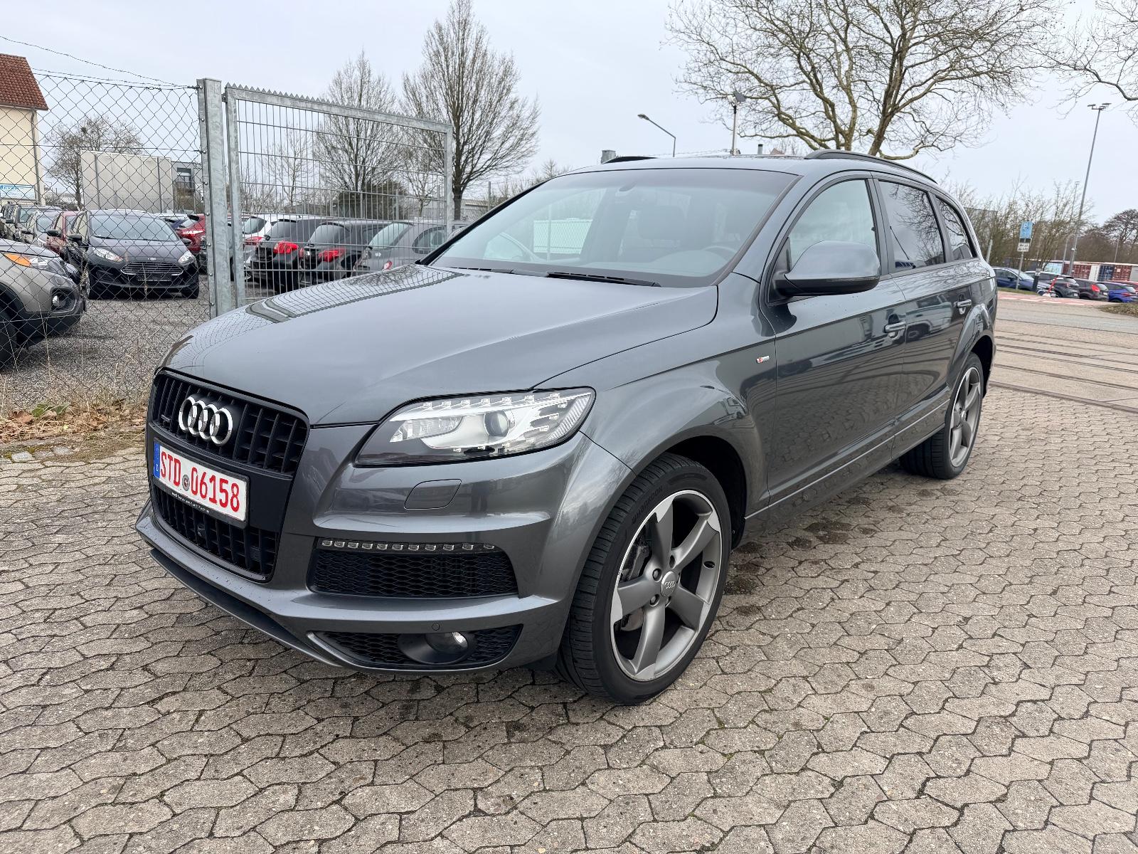 Audi Q7 3.0 TDI quattro*KEYLESS*PANO*Kamera*3xS-Line*