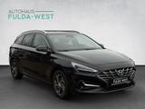 Hyundai i30 cw 1.6CRDi LED Sitzhzg Kamara AHK 16"Alufelg - Hyundai i30: Crdi