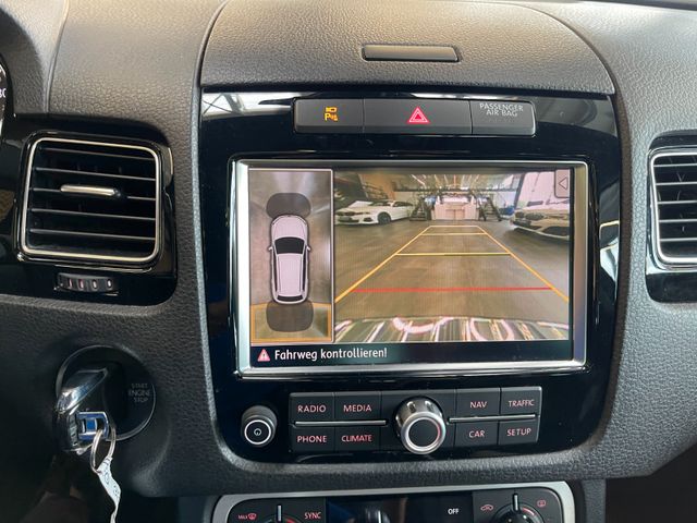 Volkswagen Touareg 4.2 TDI 4-Motion DSG *NAVI*ACC*AHK*LED*