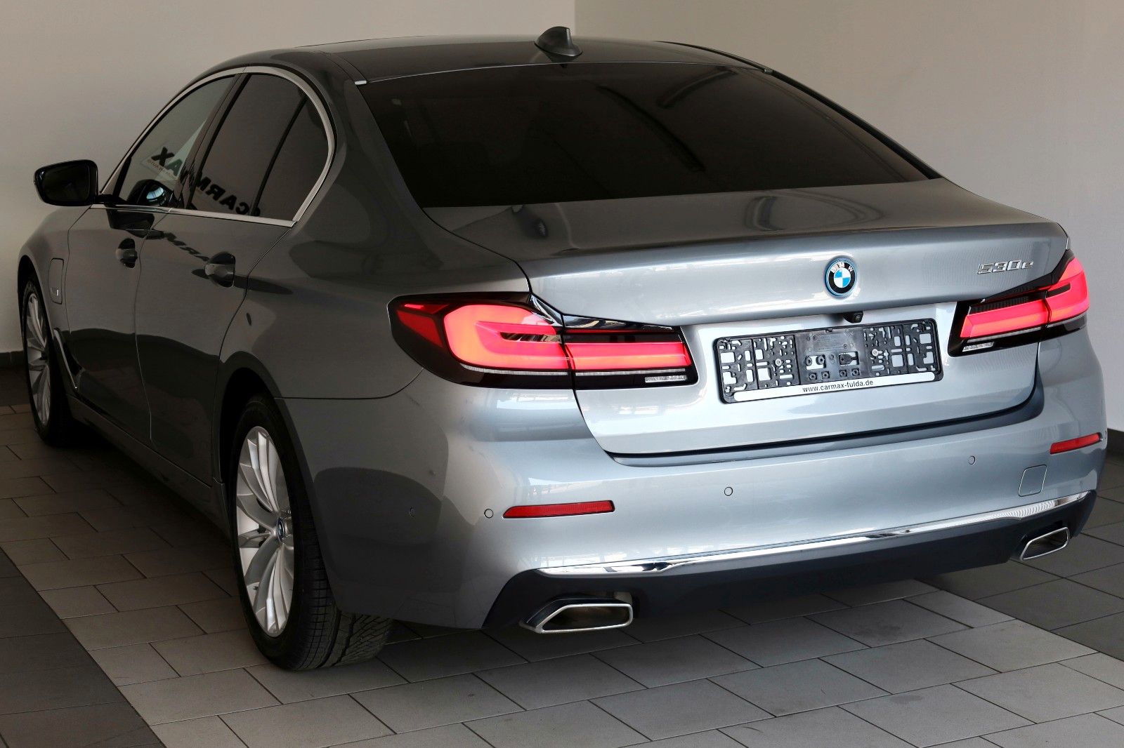Fahrzeugabbildung BMW 530 e Luxury Line Lim.,Leder,Kamera,HUD,Panorama