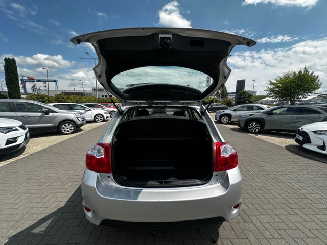 Toyota Auris  Hybrid Executive