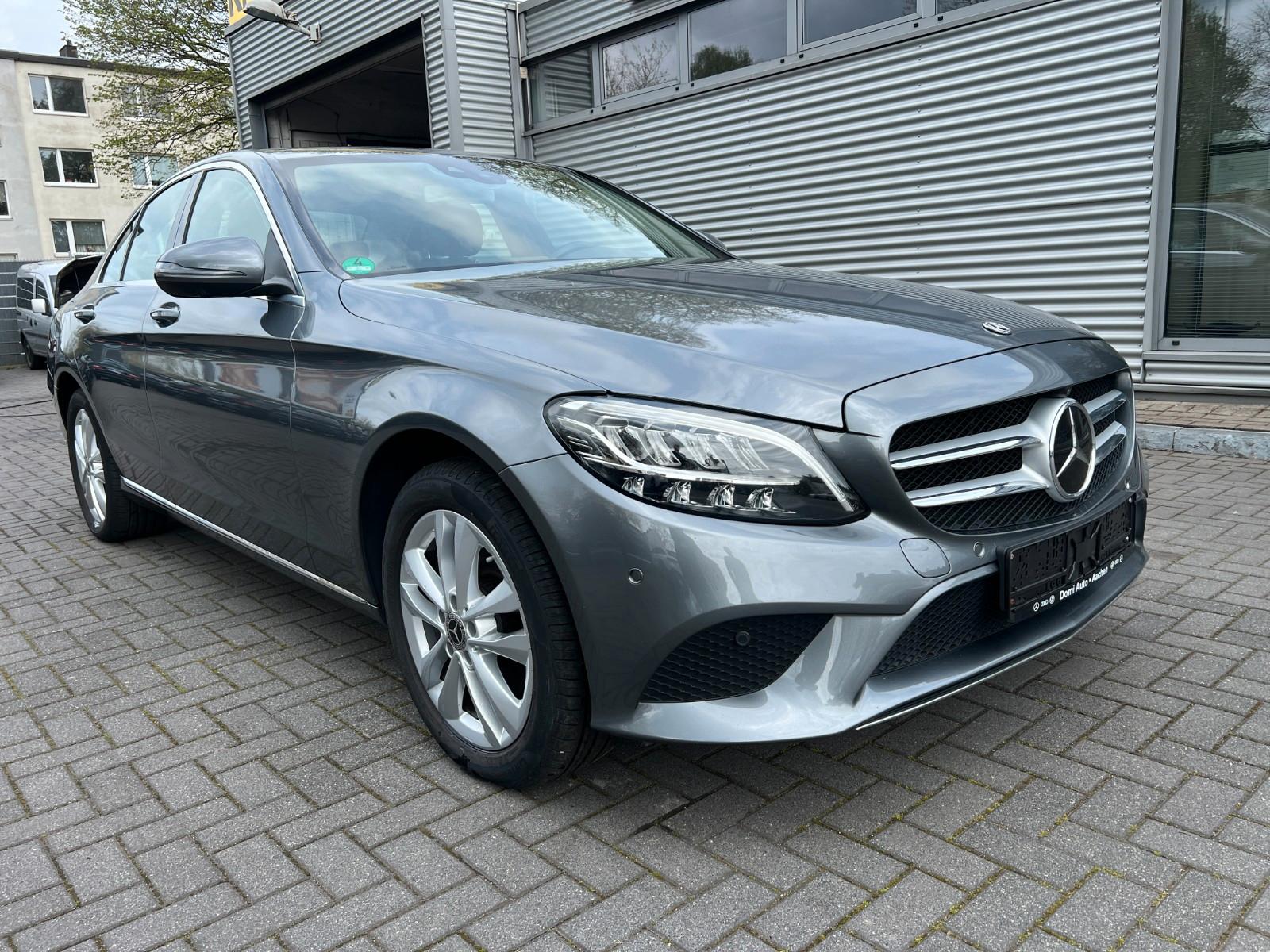 Mercedes-Benz C 220 C Limousine C 220 d 4Matic/360° Kamera