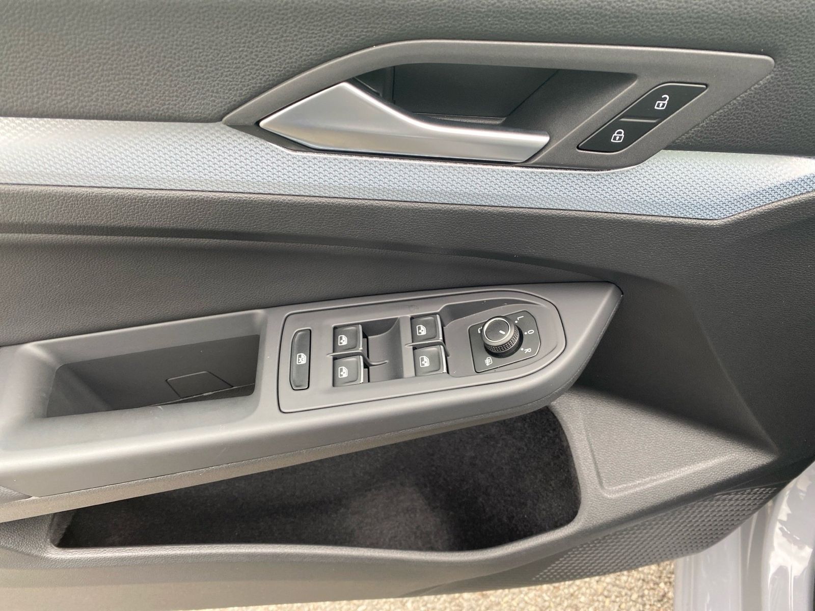 Volkswagen Golf - Bild 12