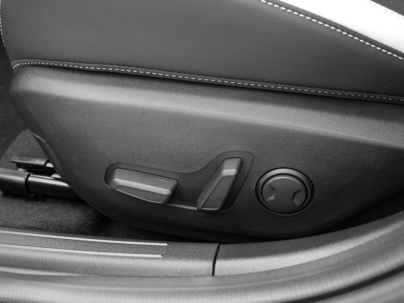 Kia K4 - Bild 11