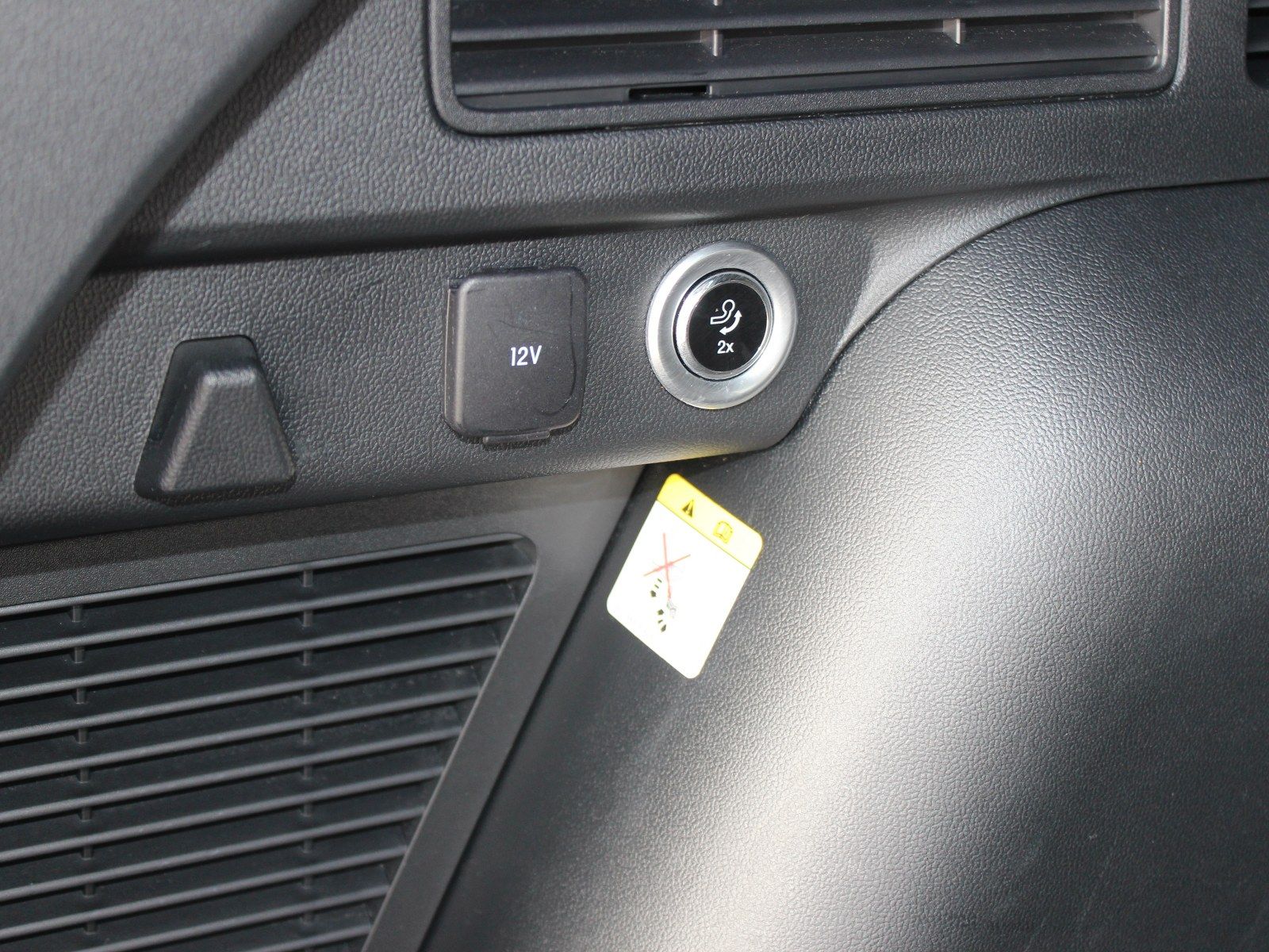 Fahrzeugabbildung Ford Kuga Plug-In Hybrid ST-Line 2,5 Duratec