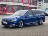 Volkswagen Passat 2.0TDI/2xR-LINE/NAVI/LED/KAMERA 360°/AHK - Volkswagen Passat: 3.0