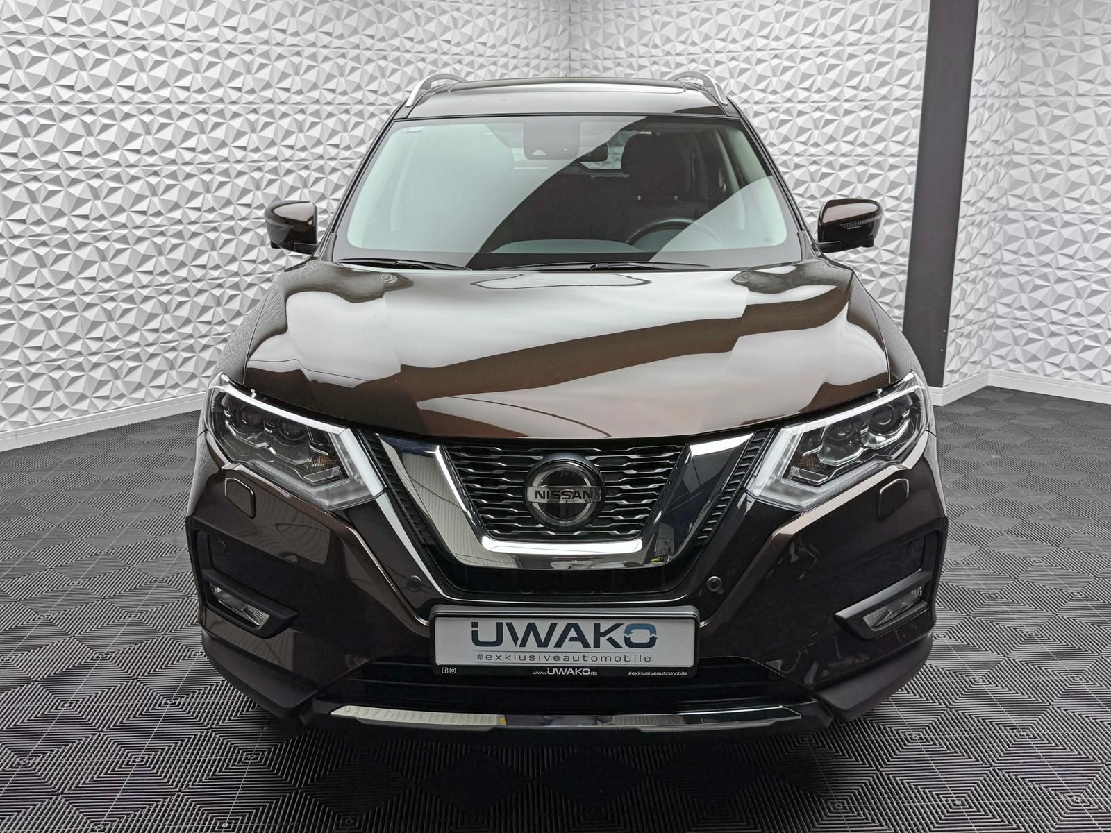 Fahrzeugabbildung Nissan X-Trail 1.3 DIG-T/N-CONNECTA/PANO/AHK/DSG/1.HAND
