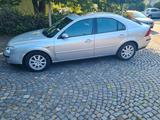 Ford Mondeo 2.0 Ghia 