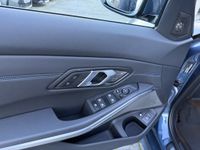 BMW 330 - Vorschau Bild 13