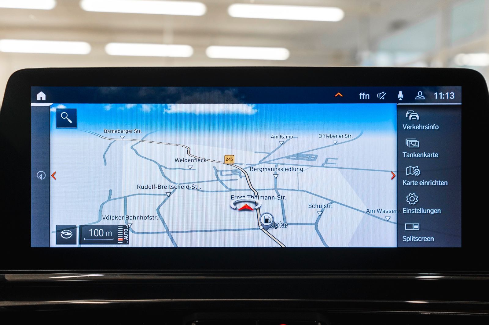 Fahrzeugabbildung BMW M850i xDrive Coupe HUD H&K 360° LASER INDIVIDUAL