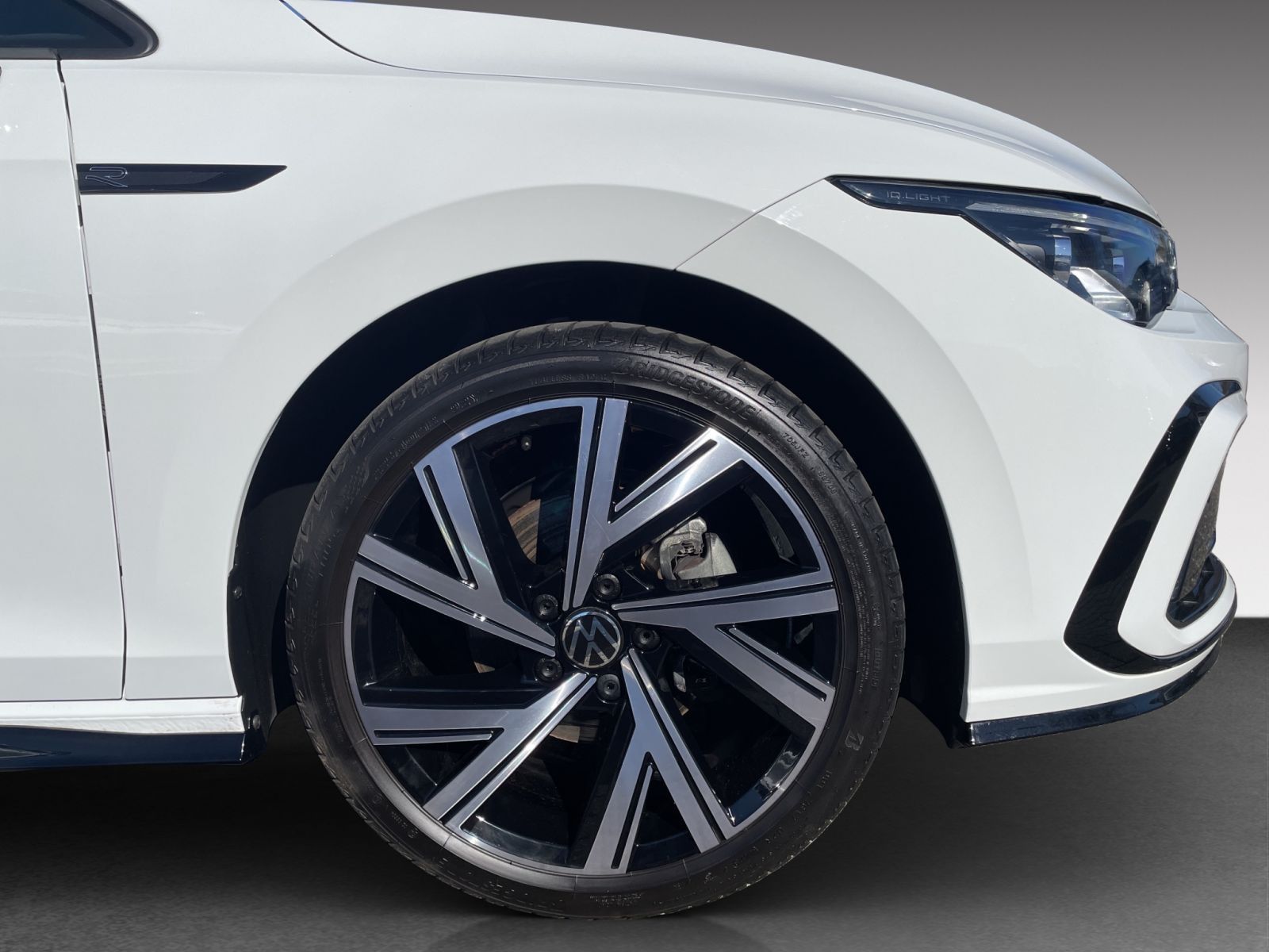 Volkswagen Golf - Bild 8